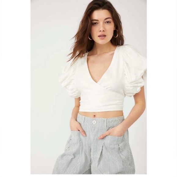 Free People can't get enough wrap top puffed sleeves in poplin size extra small - Picture 1 of 11